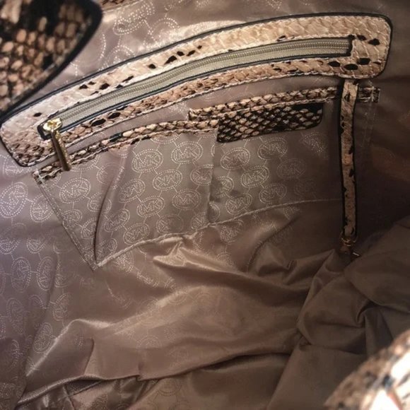 Michael Michael Kors Uptown Astor Natural Snakeskin Large Shoulder Tote - Picture 13 of 13